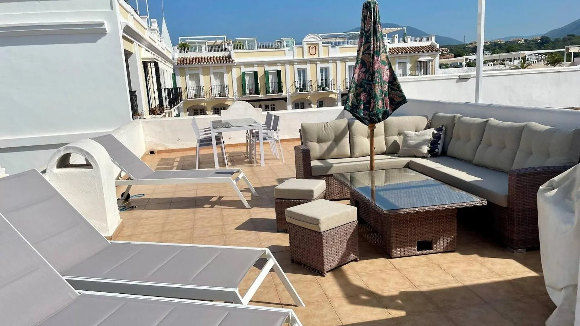 Villa Luxury Townhouse Sea Views 10 Min From Puerto Banus Marbella 0*,