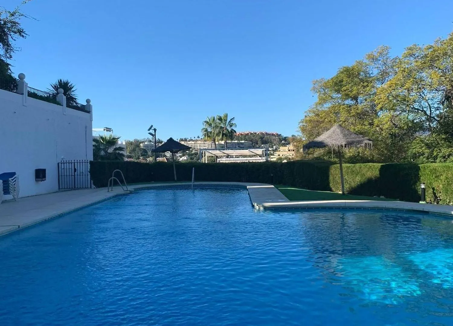 Villa Luxury Townhouse Sea Views 10 Min From Puerto Banus Marbella